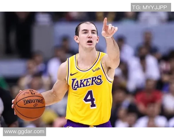 亚历克斯卡鲁索的篮球之路与职业生涯的辉煌成就解析